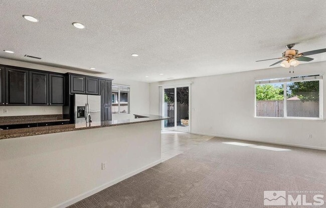 Building Photo - 10772 Ridgebrook Dr