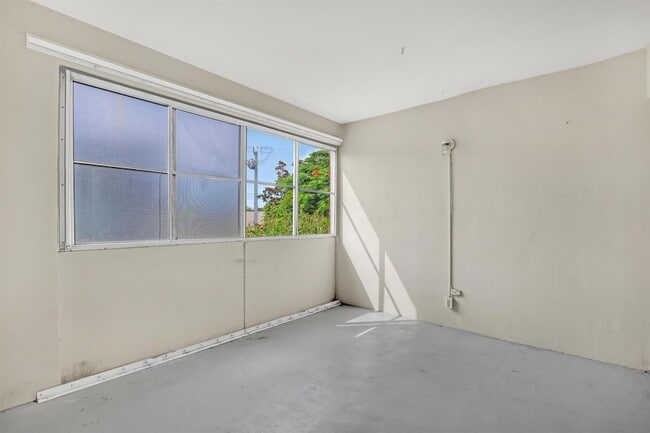 Building Photo - 12036 FL A1AAlt