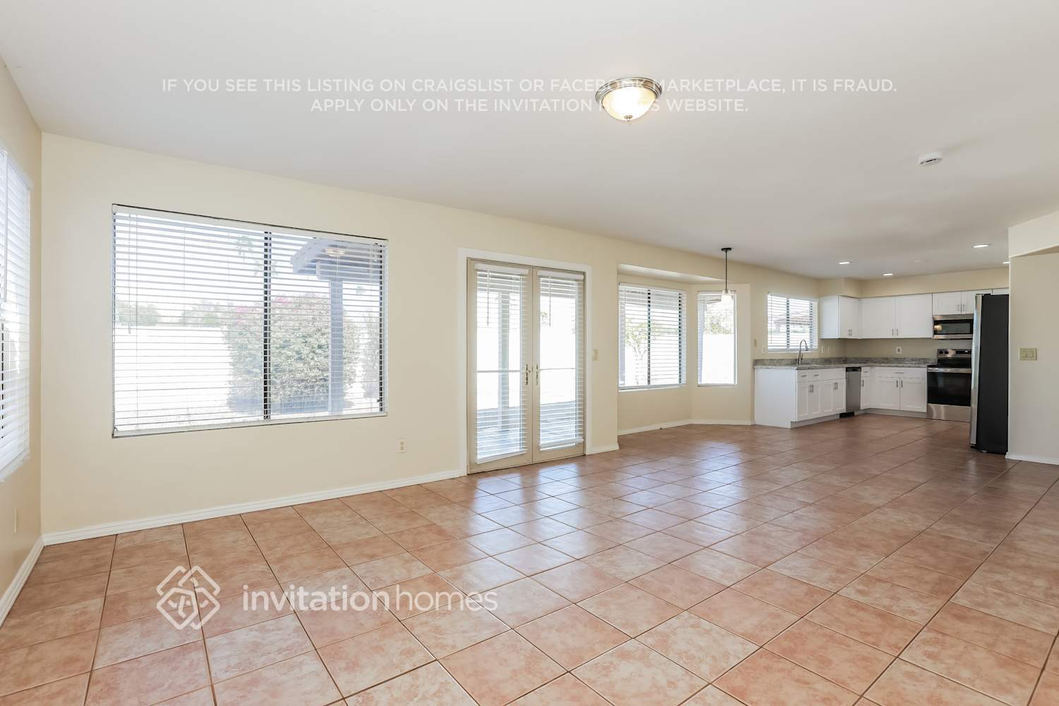 Building Photo - 1538 E Hearne Way