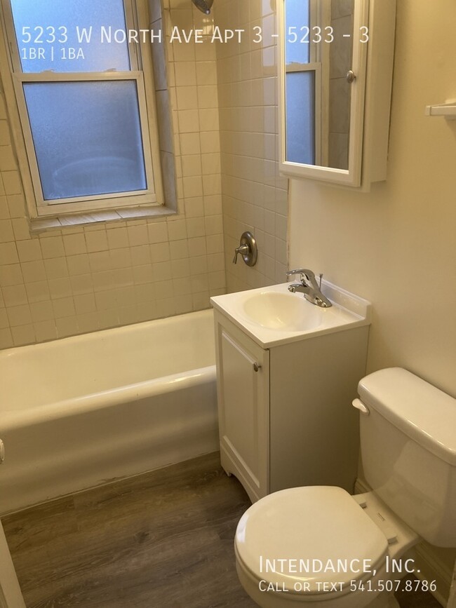 Building Photo - Available 1-Bedroom Apartment in Latrobe A...