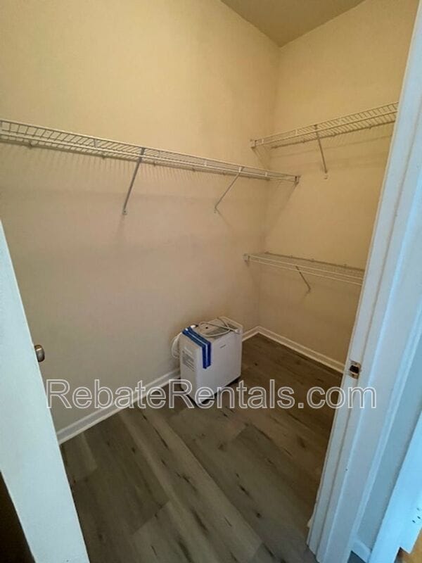 Building Photo - 8290 Gate Pkwy W