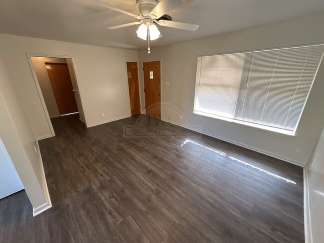 Building Photo - 1315 Zephyr Rd