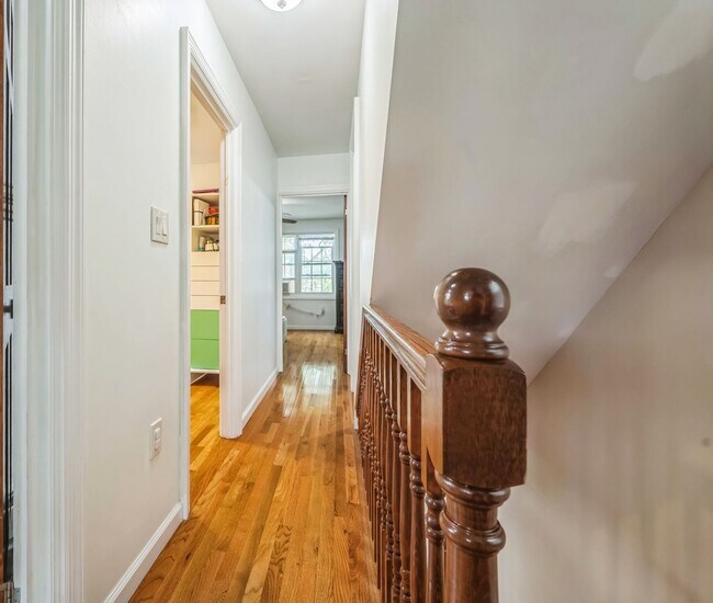 Building Photo - Experience Modern Luxury: Fully Renovated ...