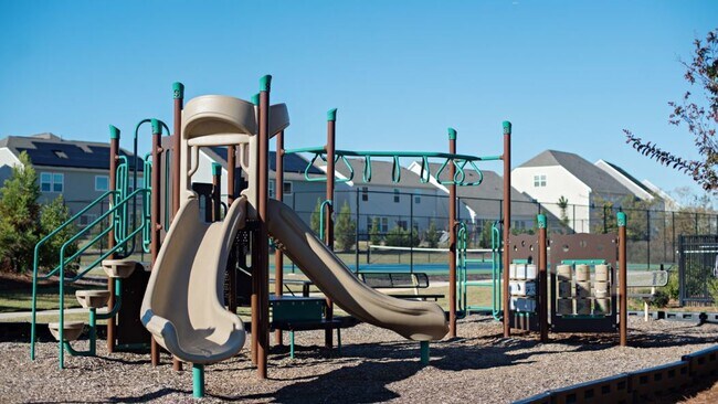 Building Photo - 15115 Moulin Court Dr