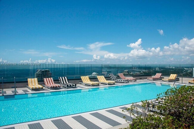 Building Photo - 1300 S Miami Ave