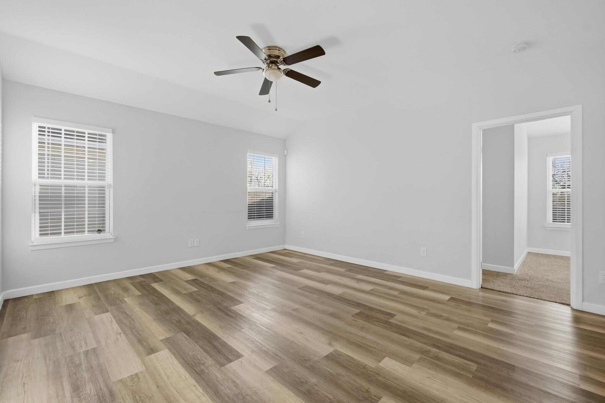 Building Photo - 2050 Lillius St