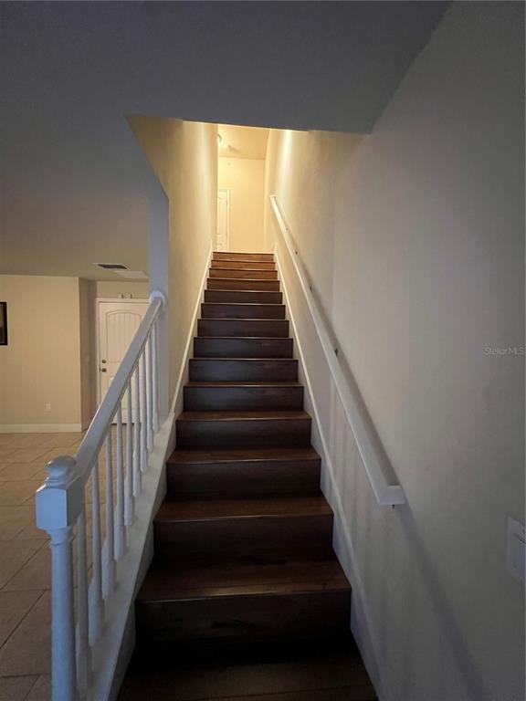 Building Photo - 10742 Sunset Ridge Ln