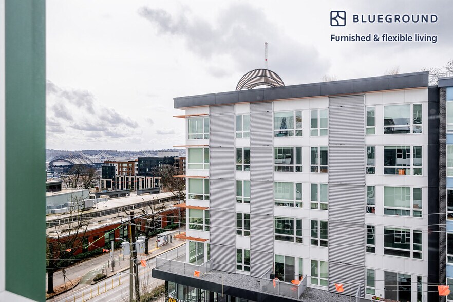 Building Photo - 1000 E Yesler Wy
