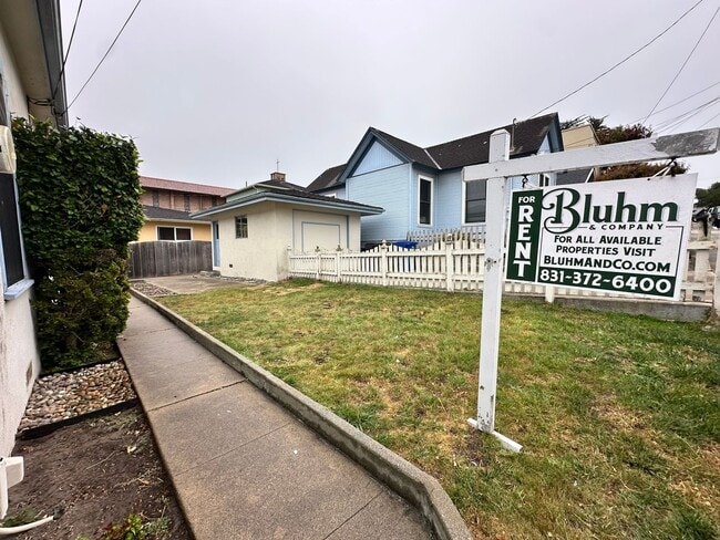 Building Photo - 153 Monterey Ave