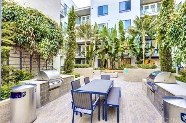 Building Photo - 1222 Nolita