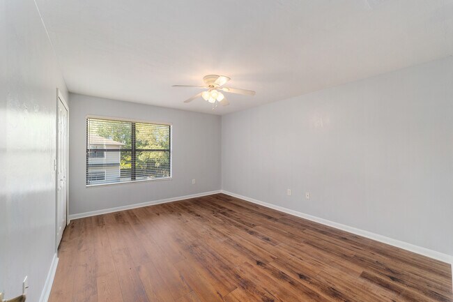 Building Photo - 15321 NW 141 St