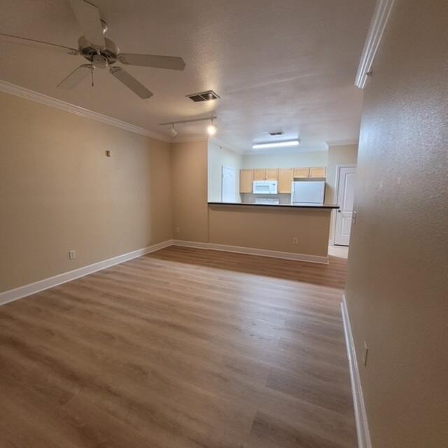 Building Photo - 6451 Borasco Dr