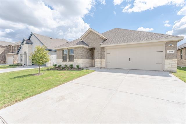 Building Photo - 647 Carters Grv Dr