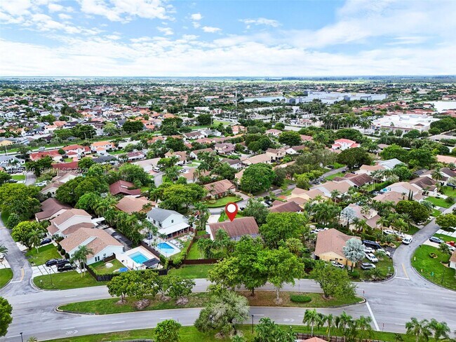 Building Photo - 15531 SW 54th Terrace