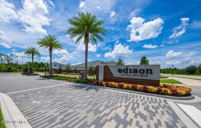 Building Photo - 10300 Silverbrook Trl