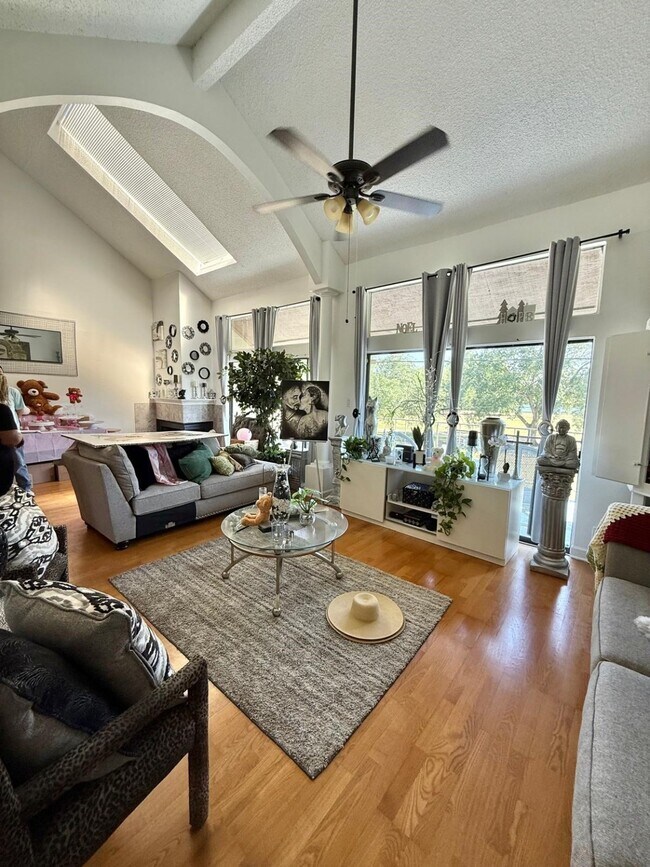 Building Photo - 8287 Sands Point Dr