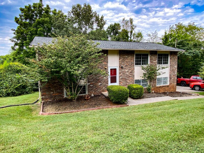 Building Photo - 328 Peterson Rd