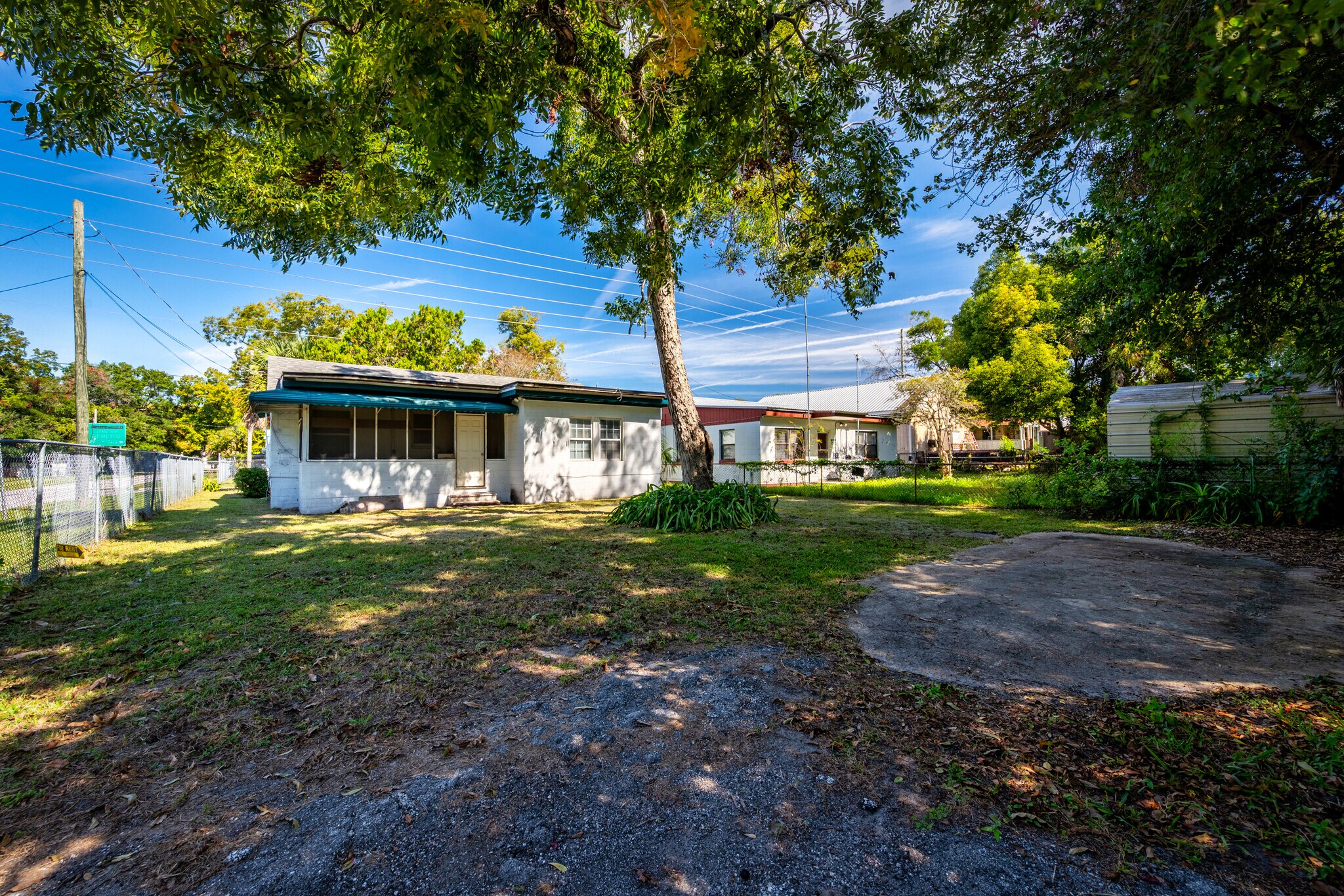 Building Photo - 1602 Wambolt St