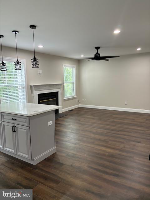 Building Photo - 22 Foxchase Dr