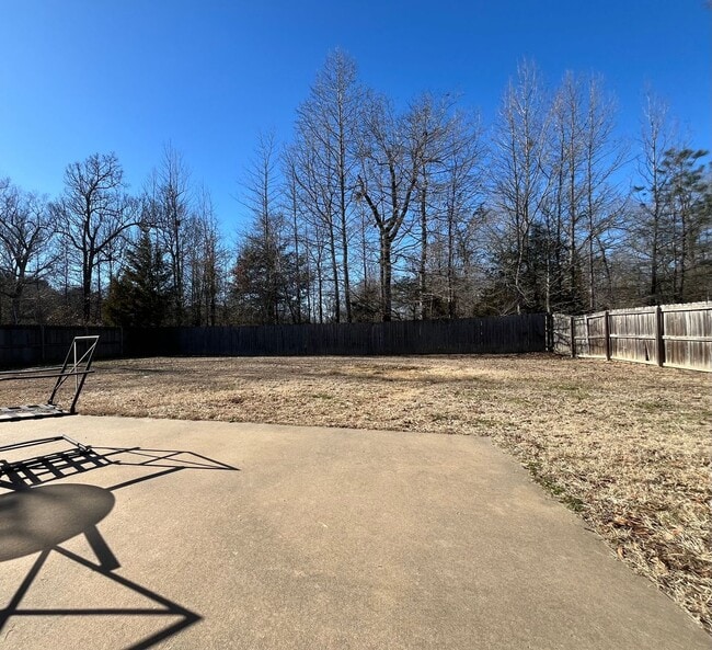 Building Photo - Rankin LLC