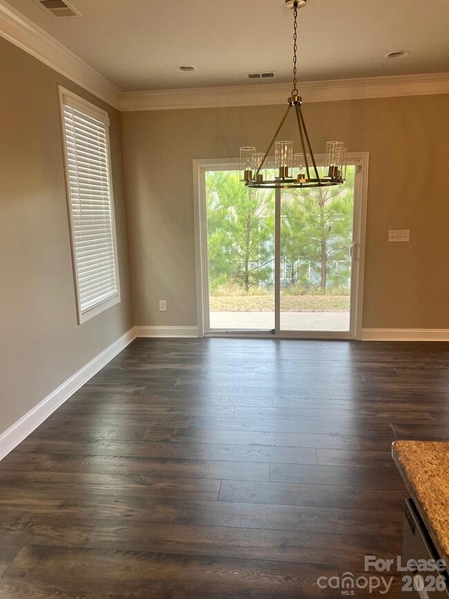 Building Photo - 1109 Walbury Hl