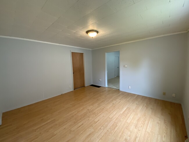 Building Photo - 314 Indiana Ave