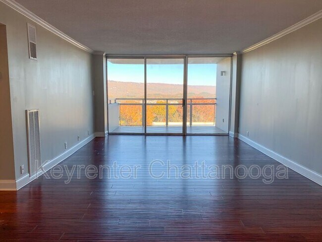 Building Photo - 1131 Stringers Ridge Rd