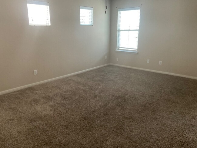 Building Photo - Beautiful 3/2 in a Gated Community at Marb...