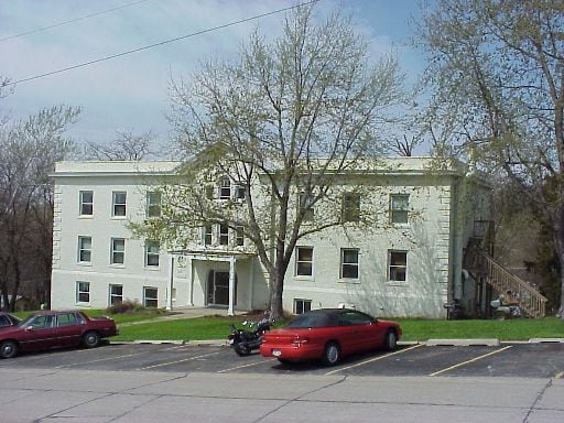 Building Photo - College Park Apartments