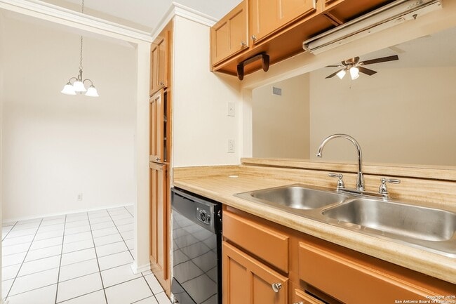 Building Photo - 8902 Amber Dusk