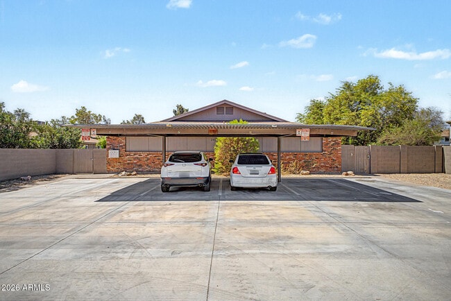 Building Photo - 2931 E Beck Ln