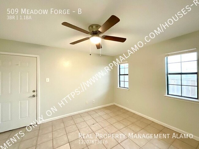 Building Photo - 509 Meadow Forge