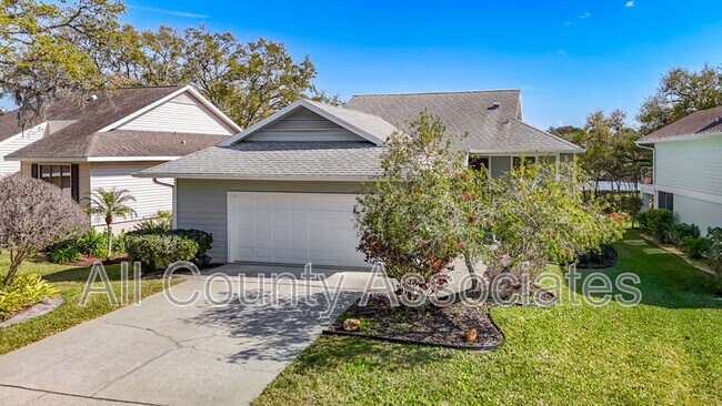 Building Photo - 1007 S Pointe Alexis Dr