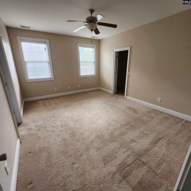 Building Photo - 118 Coopers Pond Dr
