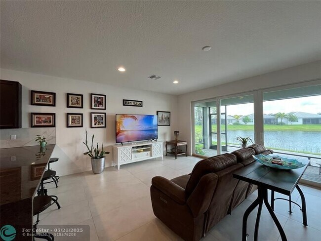 Building Photo - 11711 SW River Crossing Pl