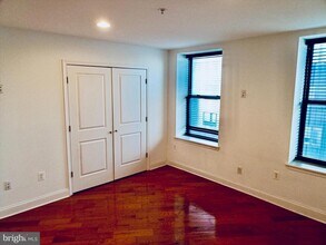 Building Photo - 1250 Ridge Ave