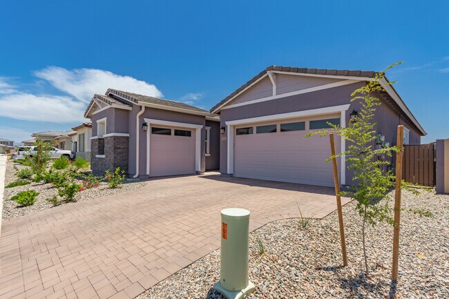 Building Photo - 941 Treasure Trl