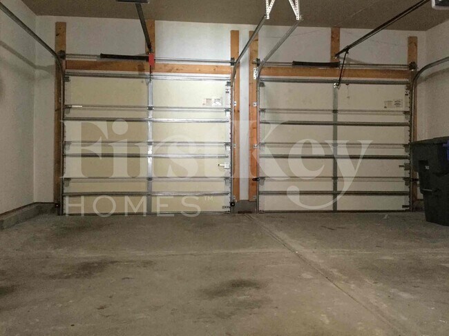 Building Photo - 127 Colville Rd