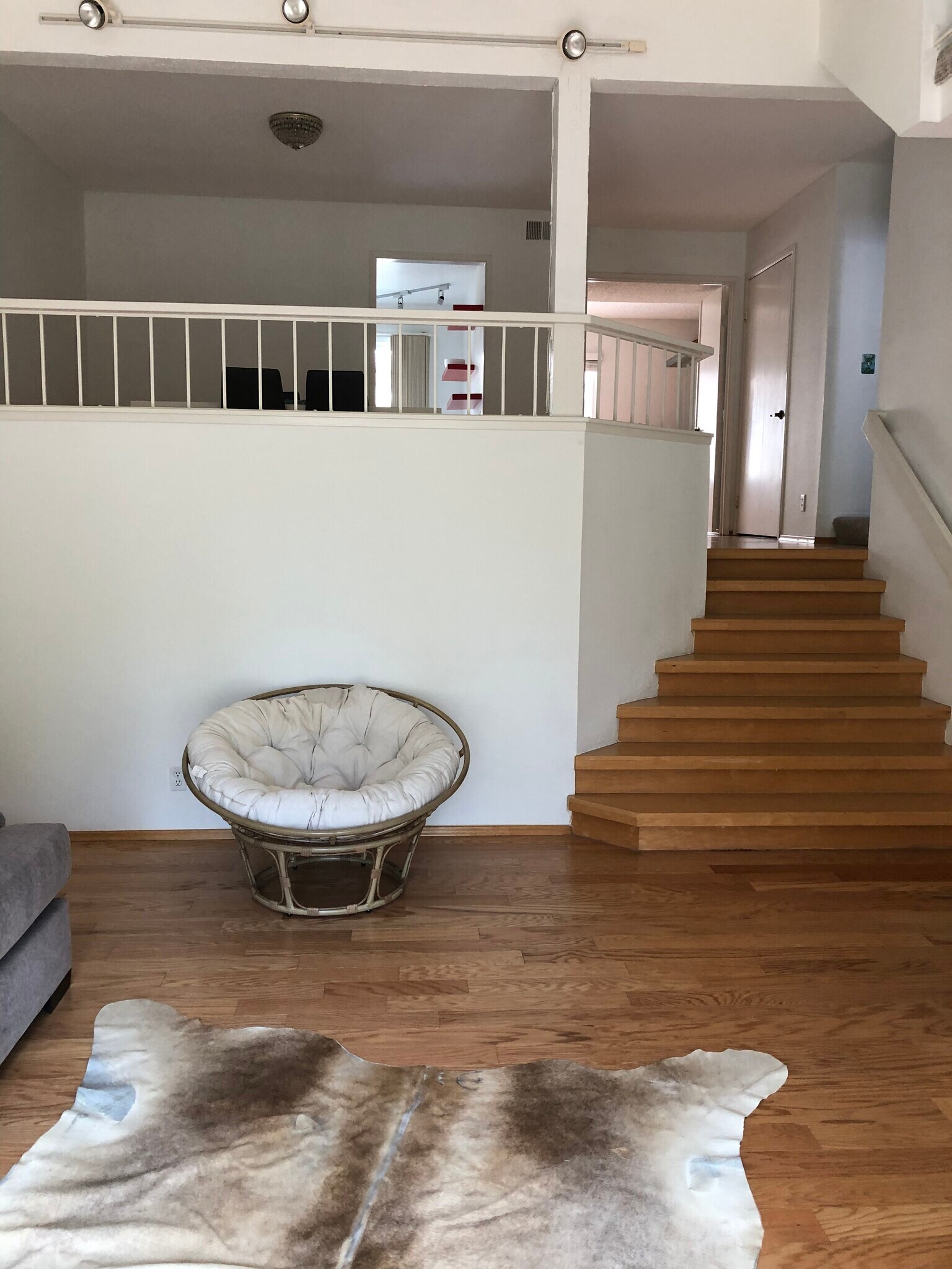 Building Photo - 3312 Caminito Eastbluff