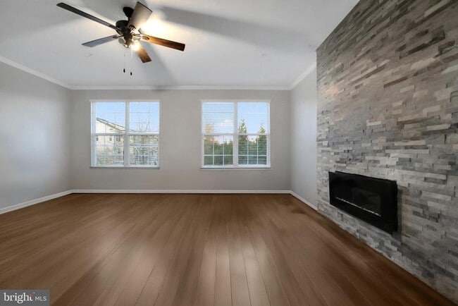 Building Photo - 7524 Briargrove Lane