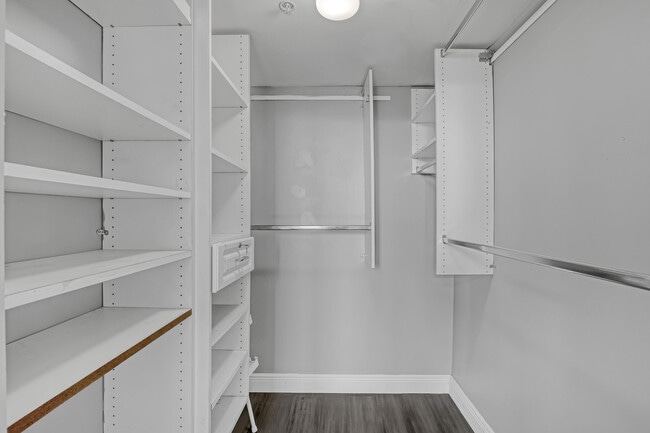 Building Photo - 651 Okeechobee Blvd