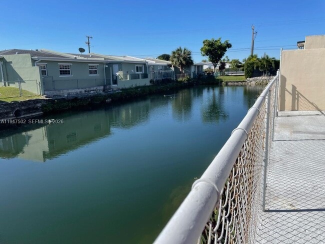 Building Photo - 10104 SW 20th St