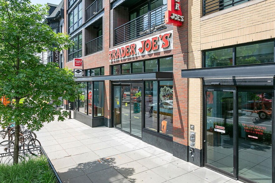 Building Photo - 1450 Harvard St NW