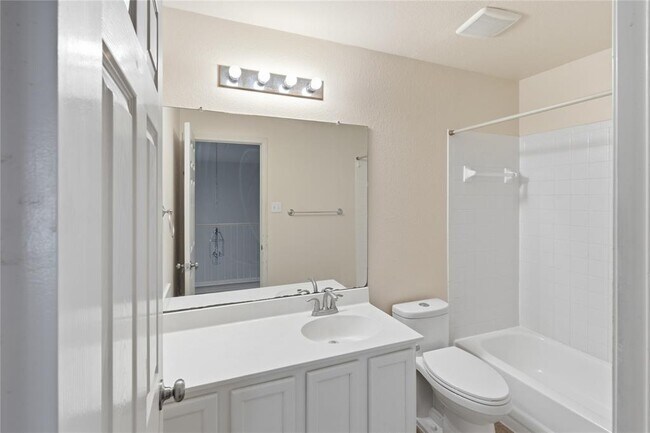 Building Photo - 9341 Bernoulli Dr
