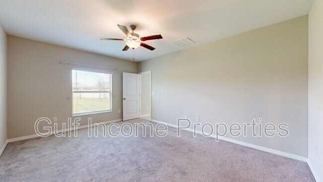 Building Photo - 5412 Olano St