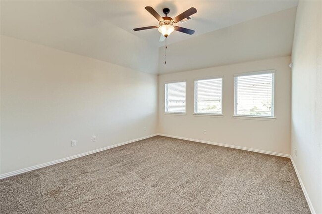 Building Photo - 9915 St Romain Dr