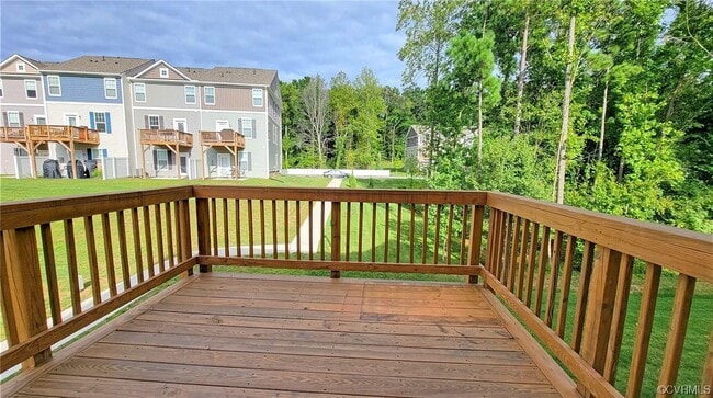 Building Photo - 1940 Walmart Way