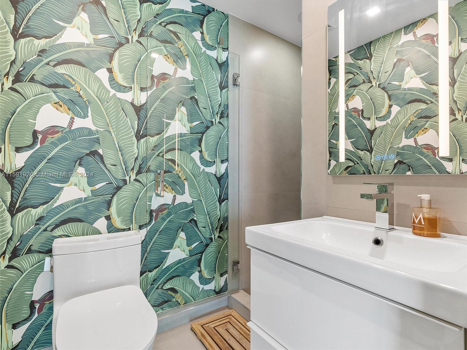 Building Photo - 60 SW 13th St