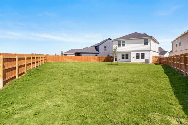 Building Photo - 257 Frogmore Lp