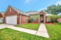 Building Photo - 15118 Red Cedar Cove Ln